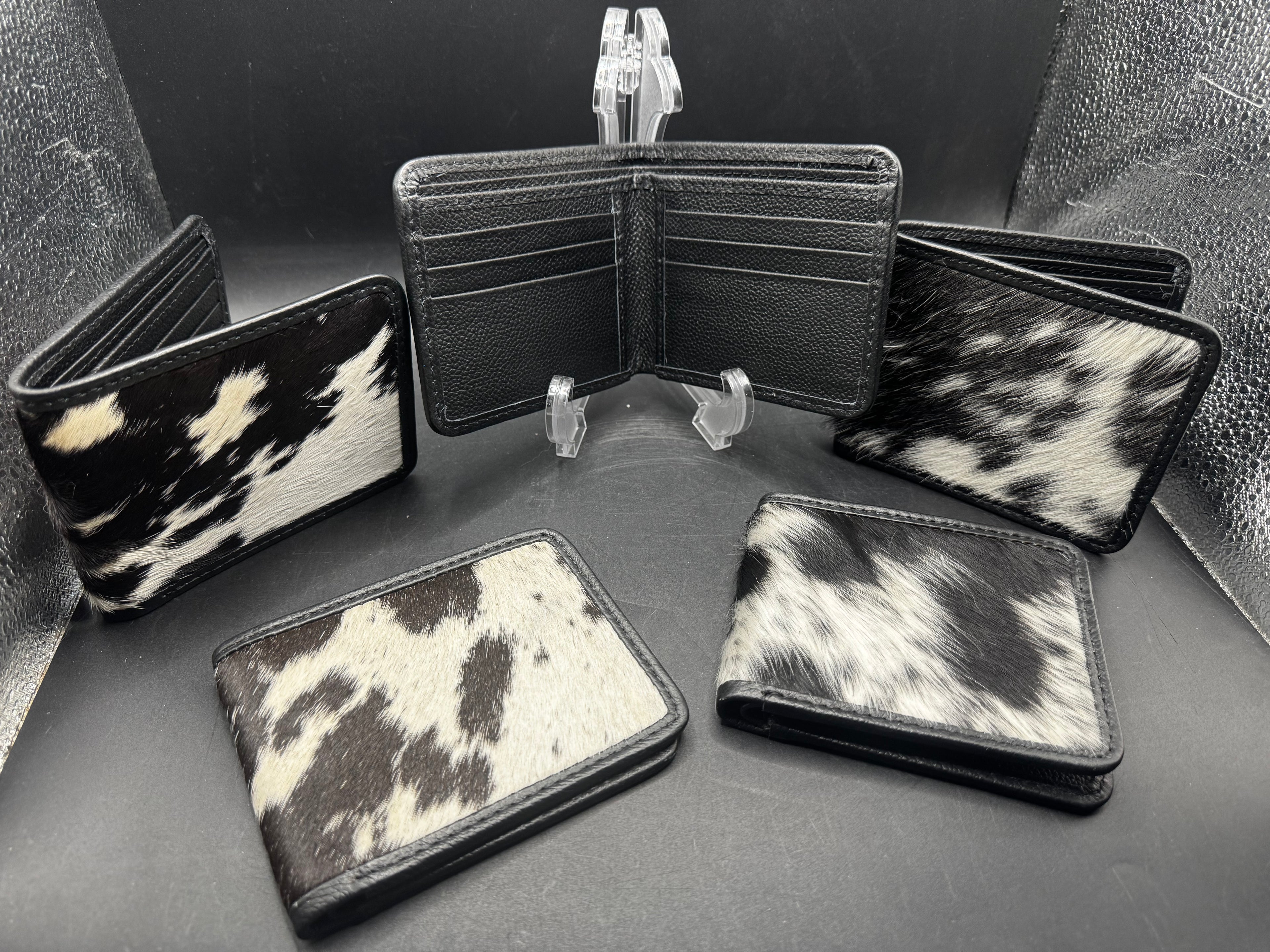 Cowhide fold wallet RANDOM PULL