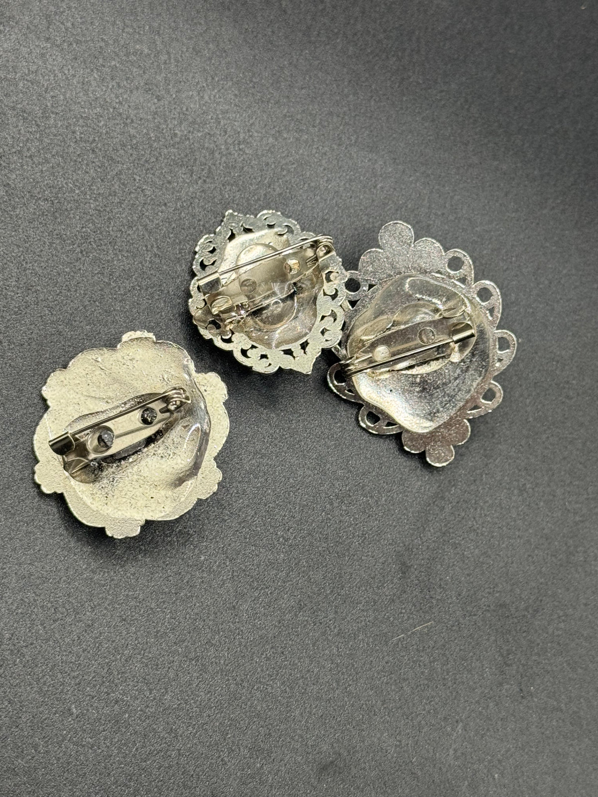 Set/ hand sculpted and painted eye pins